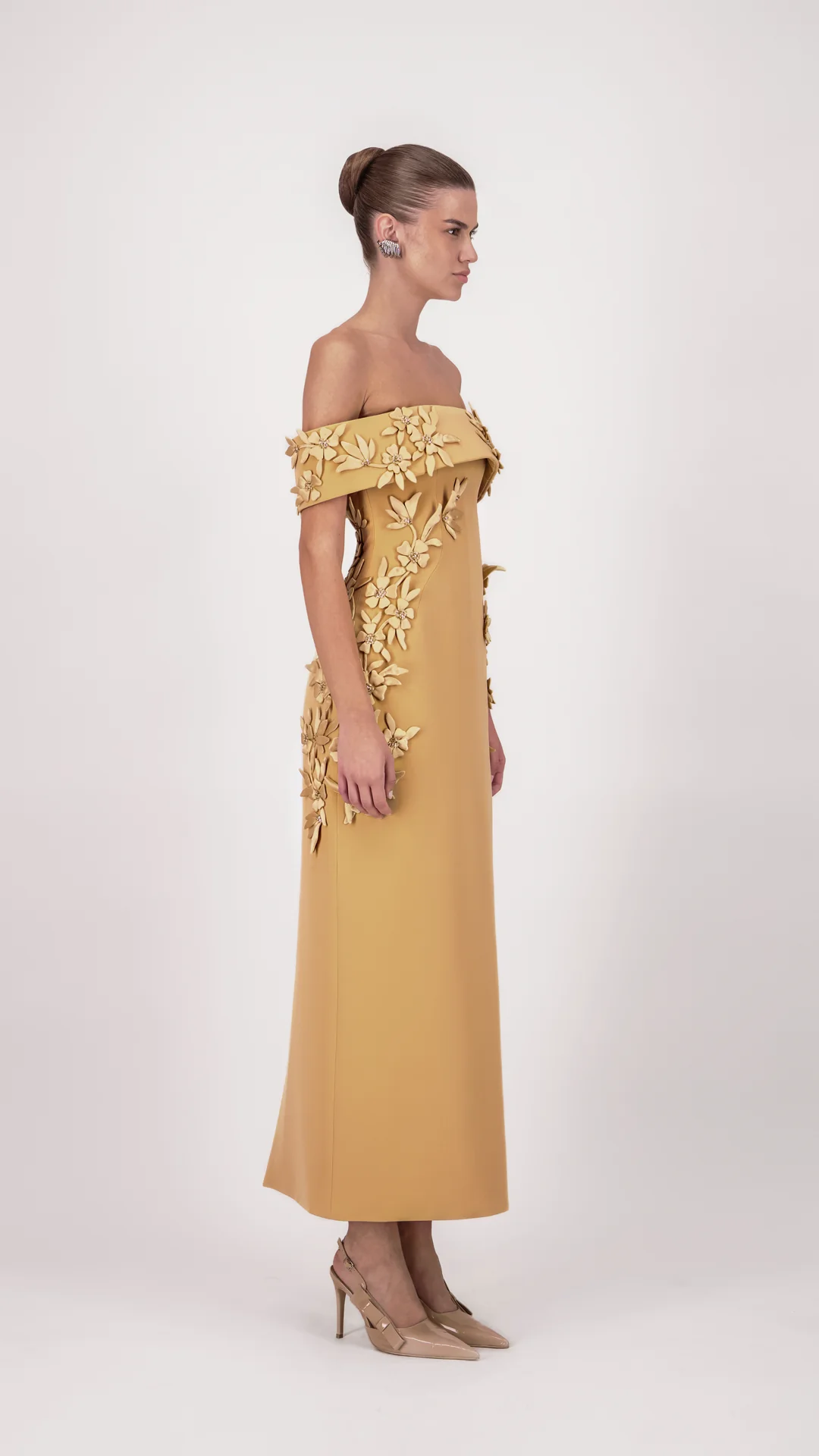 Off-Shoulder Floral Midi Dress - Image 3